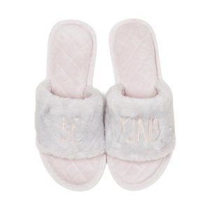 NEW! ⭐ Rae Dunn Be Kind Plush Slide Slippers Gray / Women's Sizes S & M